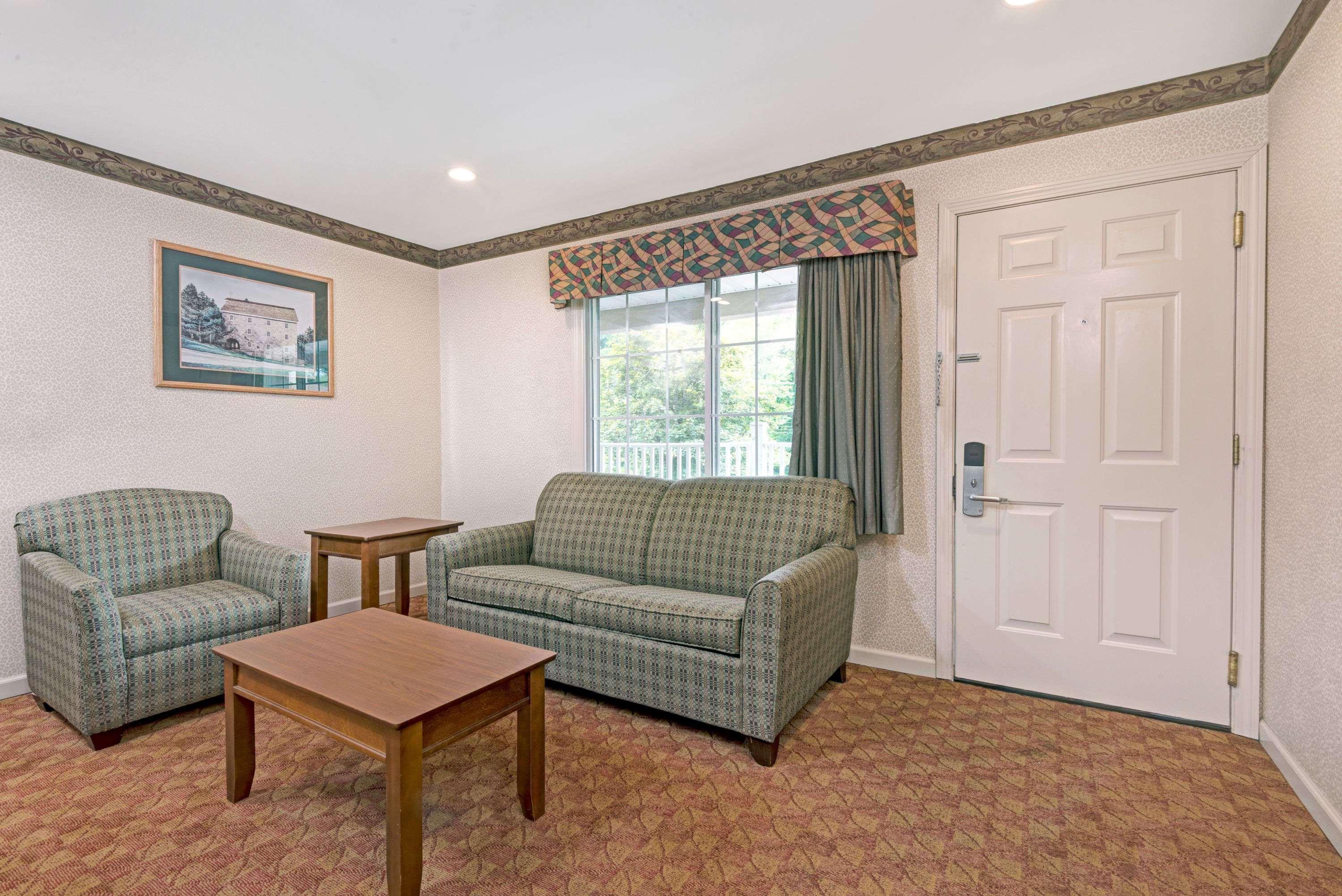 Days Inn By Wyndham Ridgefield Exterior foto